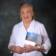 Вера Ефремова